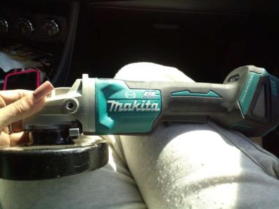 Makita grinder - Thumbnail 2