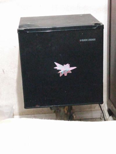 refrigerator - Thumbnail 3