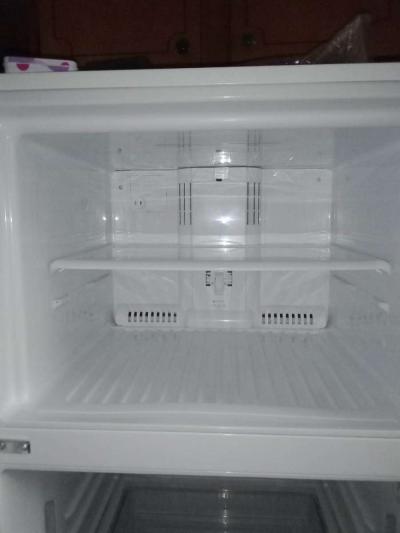 Refrigerator - Thumbnail 3