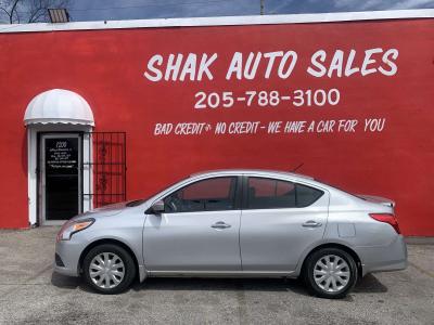 2015 Nissan Versa S - Thumbnail 2