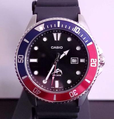 Mens Casio Watch 200 Meter Red and Blue Rotating Bezel - Thumbnail 4