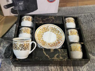 New Coffee Maker and coffee cups 12 pieces  Great Deal - Thumbnail 3