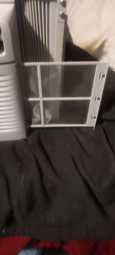 Air conditioner  midea brand - Thumbnail 3