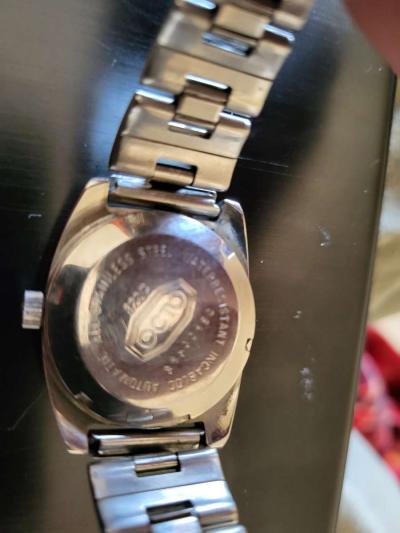 Octo 25 jewel watch - Thumbnail 4