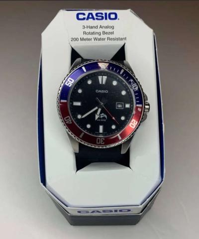 Mens Casio Watch 200 Meter Red and Blue Rotating Bezel - Thumbnail 3