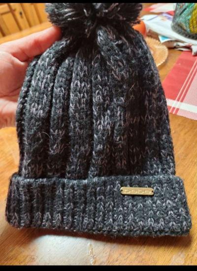 Grey BEBE Scarf and Beanie set - Thumbnail 3