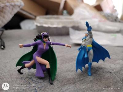 DC Earrings - Thumbnail 5