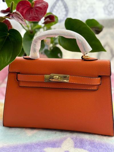 cute purse - Alicia, Arkansas