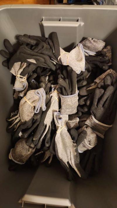 nitrile frosted cut proof gloves - Thumbnail 2