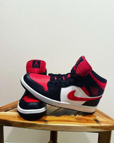 Air Jordan 1 Mid - San Diego, California