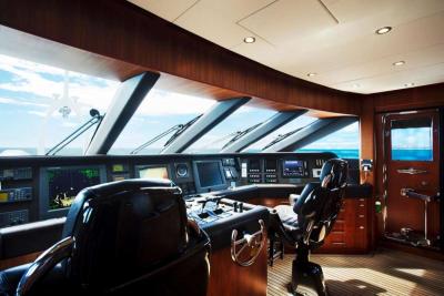 yacht komokwa - Thumbnail 4