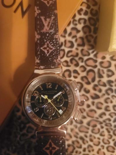 Designer LV Womans Watch New in box - Thumbnail 3