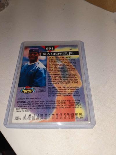 1992 stadium club Members choice Ken Griffey Jr - Thumbnail 2