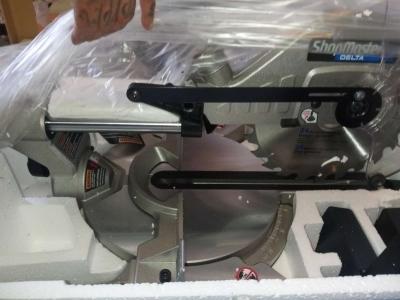 ShopMaster 10in sliding miter saw and stand - Thumbnail 5