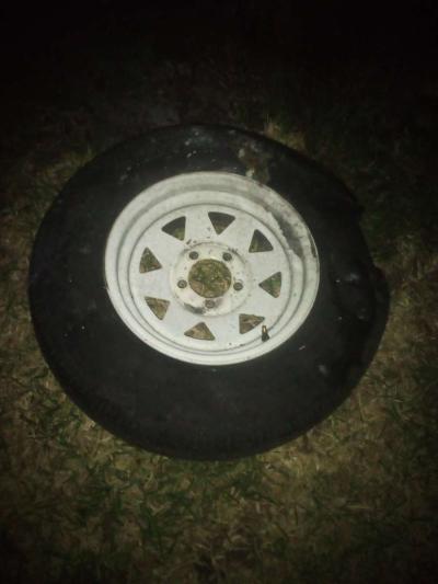 tires for either camper or trailer 205 75 R14 - Thumbnail 4