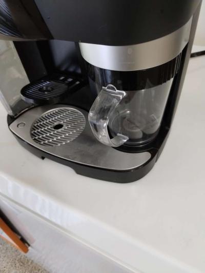 Keurig Lavazza Rivo Cappuccino Espresso machine - Thumbnail 2