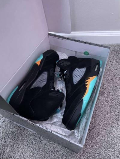 retro 5 - Thumbnail 2