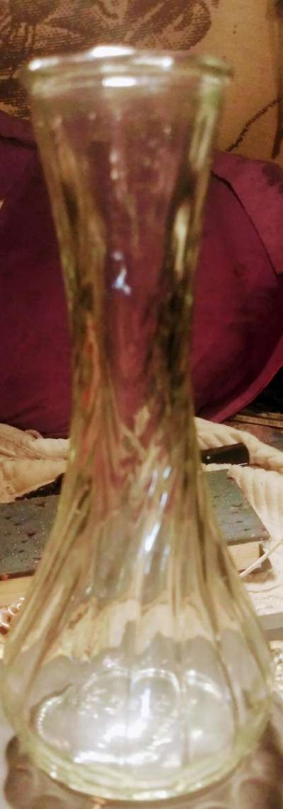 Two medium clear vase - Thumbnail 3