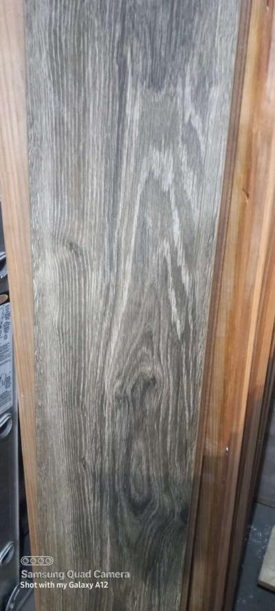 waterproof  laminate  flooring - Thumbnail 3