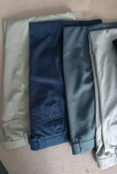 MENS SIZE 38X30 - Thumbnail 2