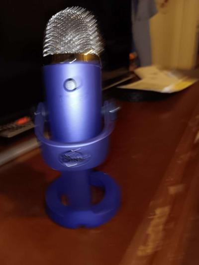 blue microphones yeti nano - Thumbnail 2