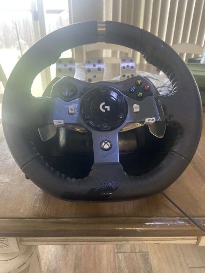Logitech steering wheel whith shifter - Thumbnail 4