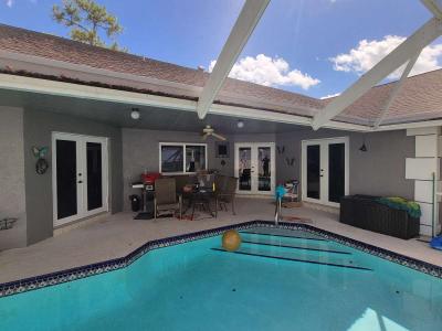 Impact windows and doors - Thumbnail 5