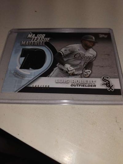 2021 Topps Luis Robert relic - Thumbnail 1