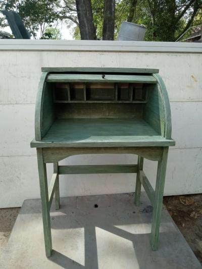 Roll Top Desk - Thumbnail 2