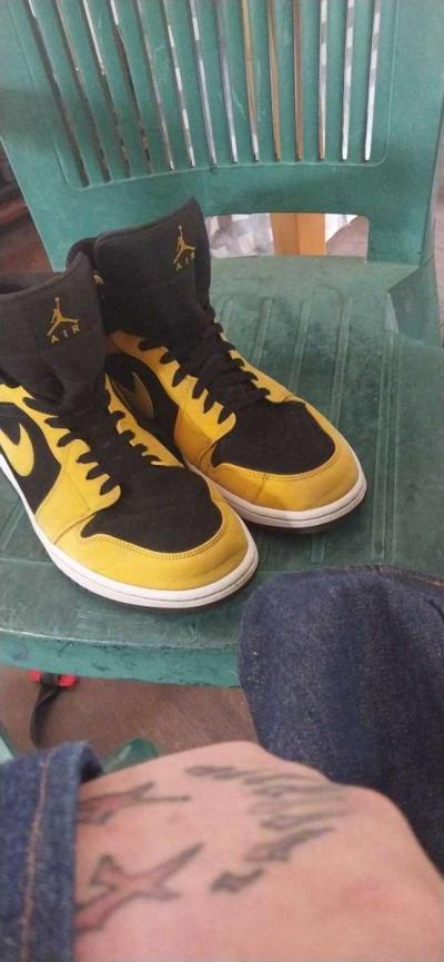 nike air jordans mid - Thumbnail 3