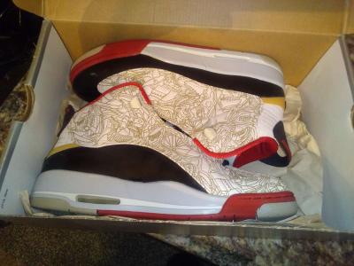 Air Jordans shoes size 6 - Thumbnail 2