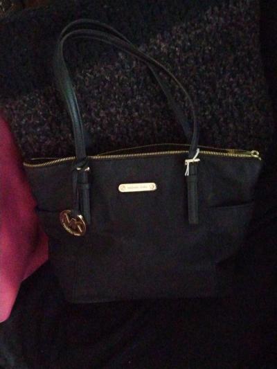 MICHAEL KORS BLACK HANDBAG