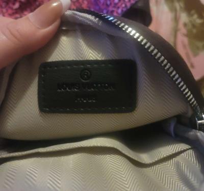 Designer LV brown shoulder Handbag NWT - Thumbnail 2