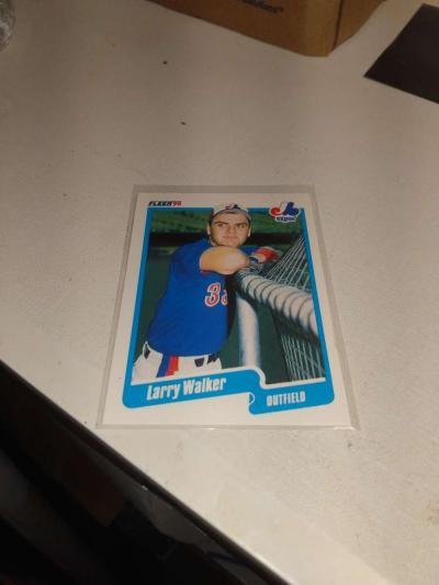 1990 Fleer Larry Walker rookie card - Thumbnail 1