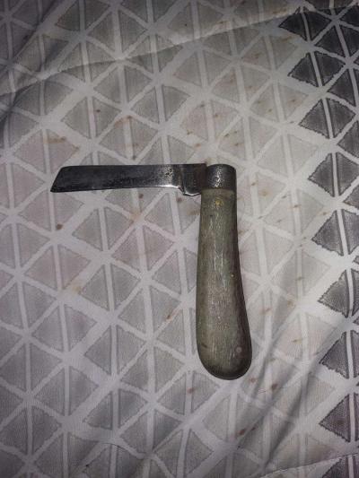 variety of knives - Thumbnail 2