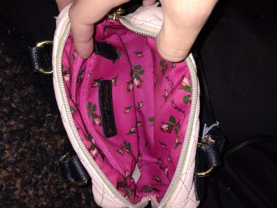 BETSEY JOHNSON HANDBAG AND CROSSBODY PURSES - Thumbnail 3