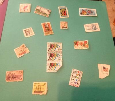 ATTENTION STAMP COLLECTS - Thumbnail 4