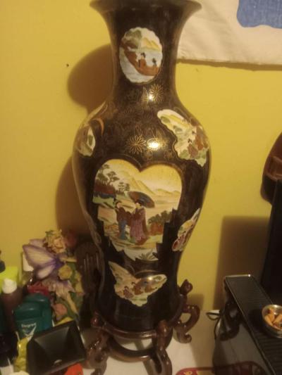 Antique Chinese floor vase - Frostproof, Florida