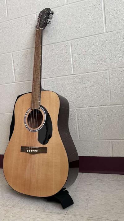 Acoustic Guitar - Thumbnail 2