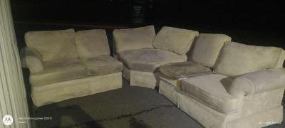 free furniture and more call or come take a look - Thumbnail 5