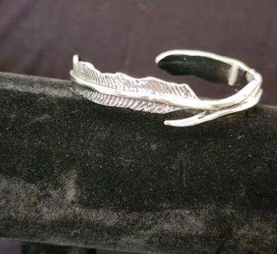 Double Feather Bracelet - Thumbnail 3