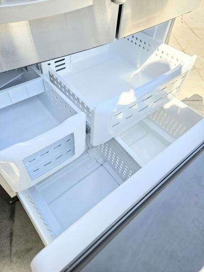 GE FRENCH DOOR STAINLESS STEEL REFRIGERATOR - Thumbnail 3