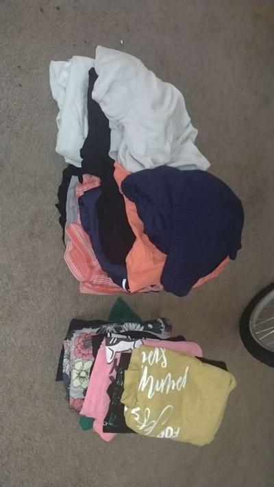 clothes for females - Collinsville, Illinois