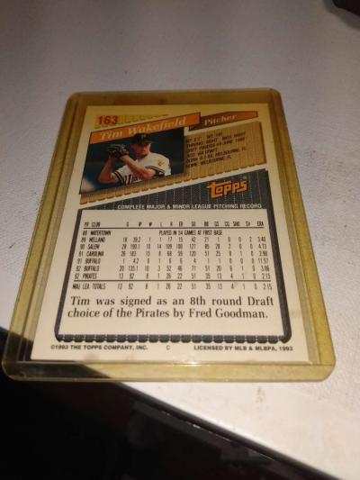 1993 Topps Tim Wakefield autographed on card - Thumbnail 2
