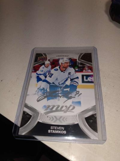 2022 MVP upper Deck autograph Steven stamkos - Thumbnail 1