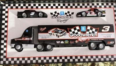 Winross  Goodwrench  Truck and car Set - Thumbnail 2