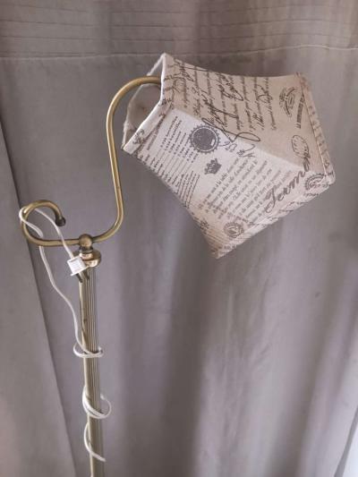 Chic Cute Lamp - Thumbnail 2