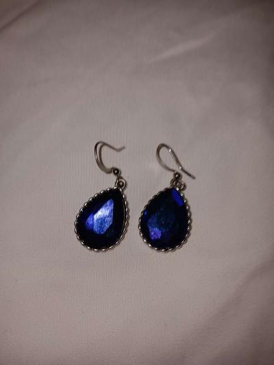 earings - Thumbnail 2