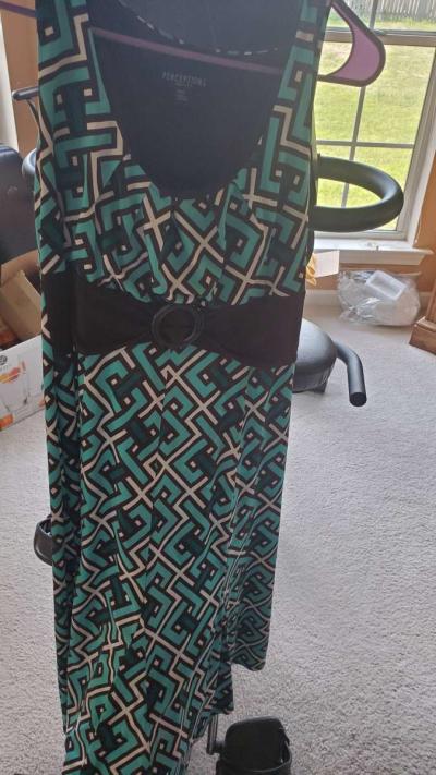 Variety of Ladies Dresses - Thumbnail 4