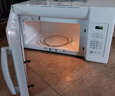 GE MICROWAVE RANGE - Thumbnail 3